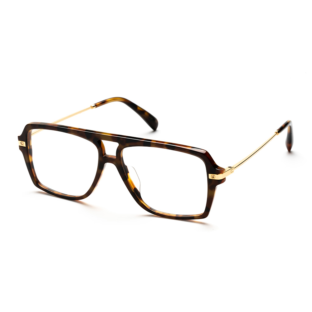 Am eyewear top pty ltd